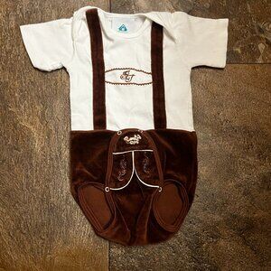 Lederhosen Onesie from Germany - 24m 🎃 HOLIDAY B2G1